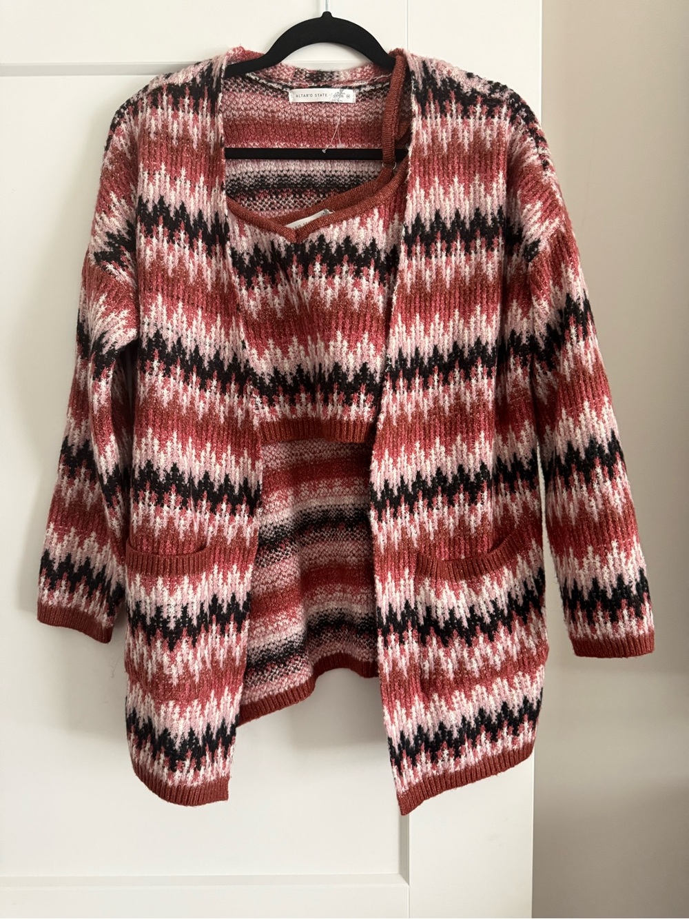 ALTAR’D STATE Rust Patterned Open Cardigan Sweater with Crop sweater